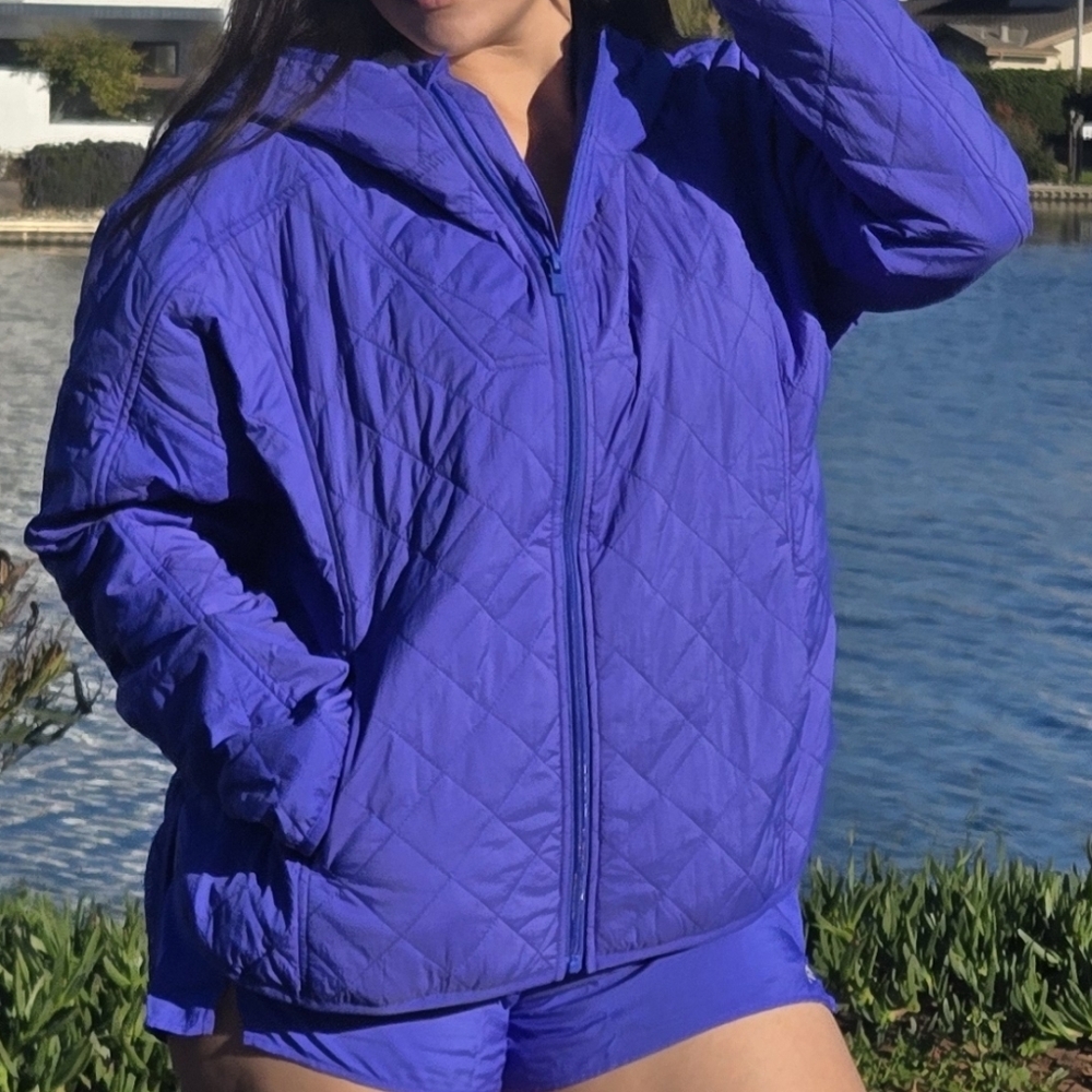 Fabletics Vibrant Purple Puffer Jacket + Shorts Set - Picture 5 of 7